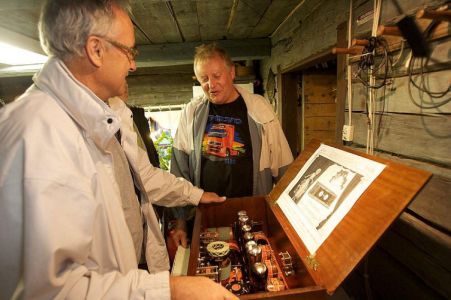 27 furabesok sm2dxh museum 2009 09