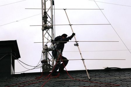 18 montering av 6m yagi 2009 04