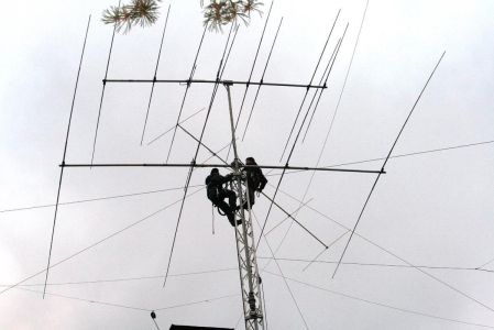 22 montering av 6m yagi 2009 04