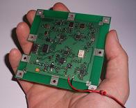 Cubesat transponter thumb_cubesat_transponder_in_hand.jpg